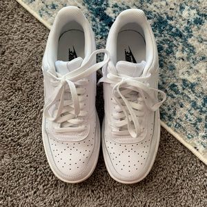 White Nike Court Vision Sneakers Sz 8.5